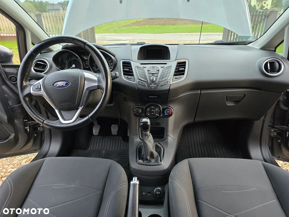 Ford Fiesta 1.0 EcoBoost Platinium X - 24