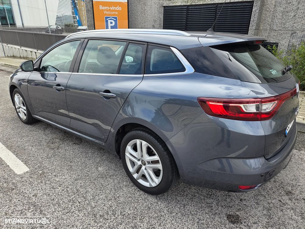 Renault Mégane Sport Tourer 1.5 dCi Limited - 4