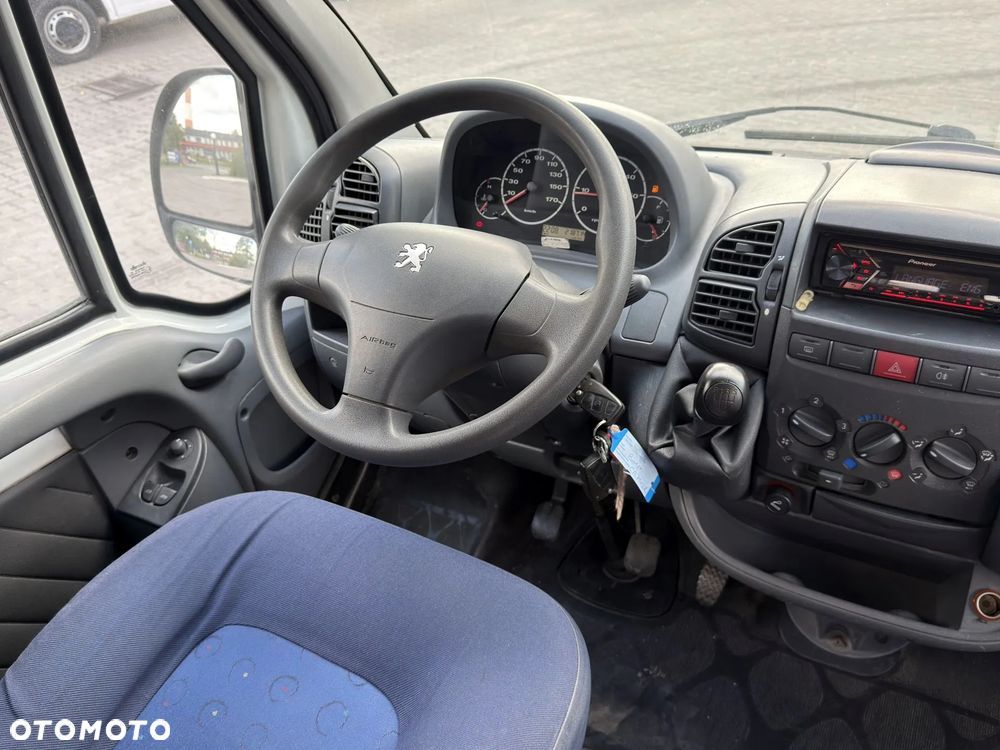 Peugeot BOXER 4-os - 17