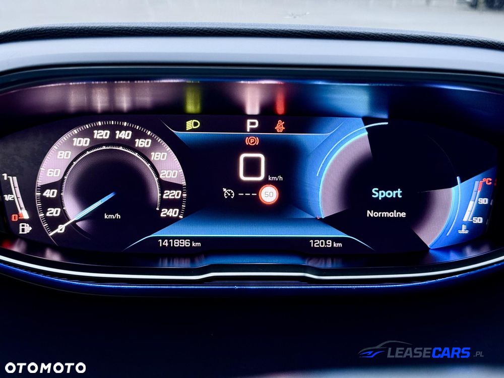 Peugeot 3008 PureTech 130 Stop & Start GPF EAT8 Active Business-Paket - 28