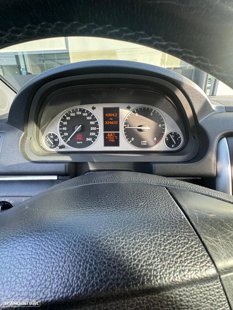 Mercedes-Benz B 200 CDI - 6