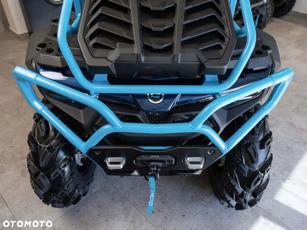 CFMoto CForce - 8