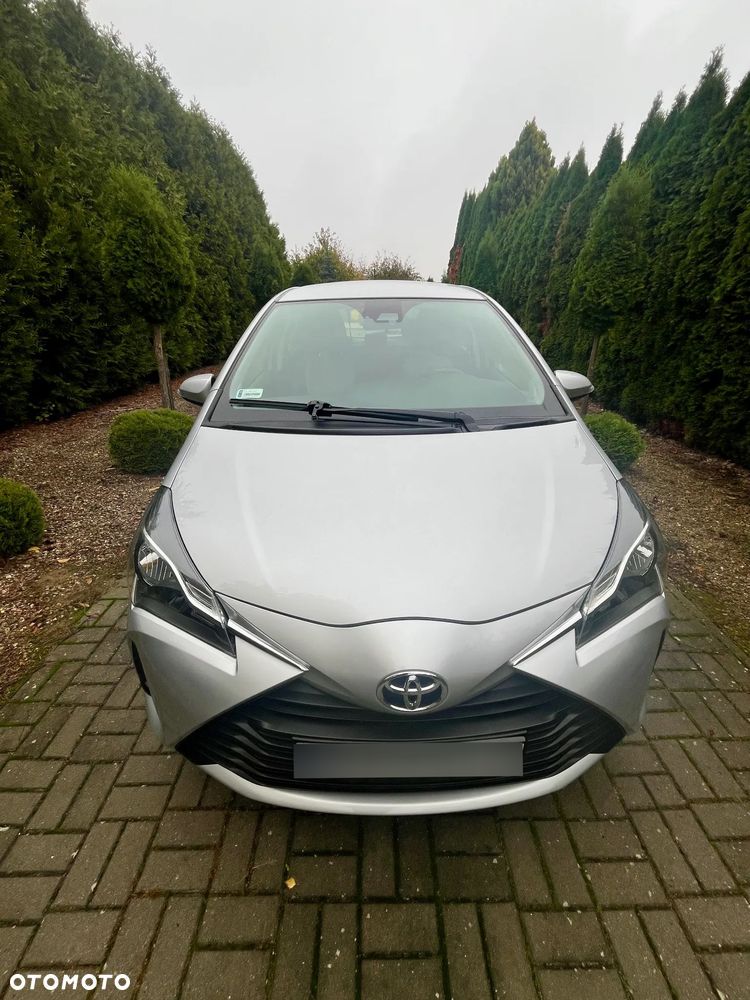 Toyota Yaris - 18