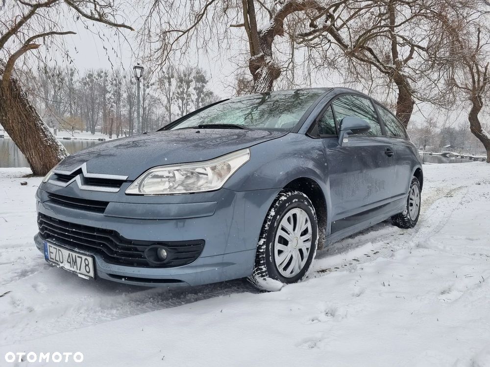 Citroën C4 1.4 16V Impress - 1