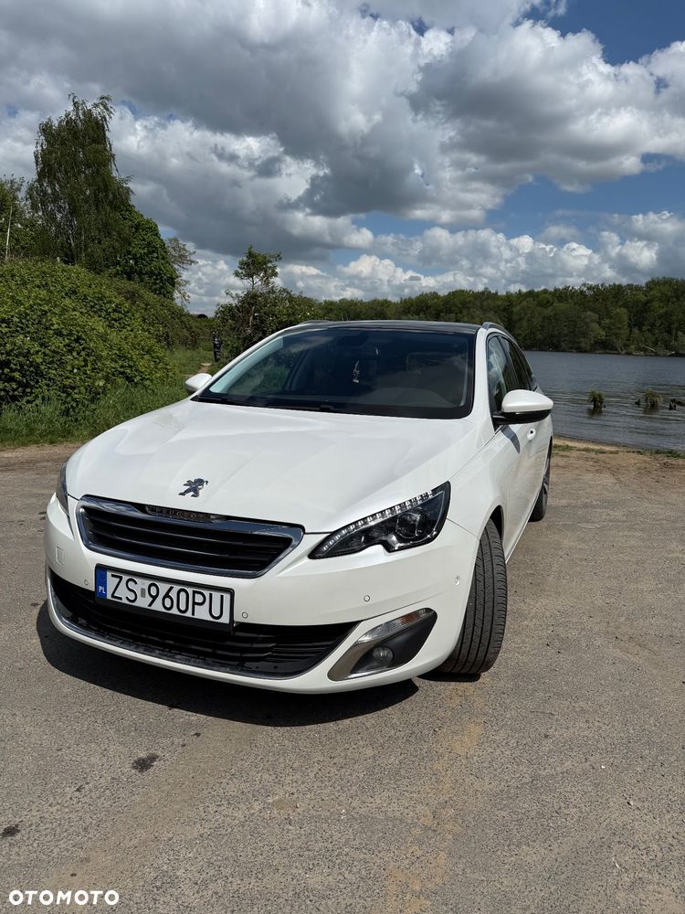 Peugeot 308 1.2 PureTech Allure S&S - 10