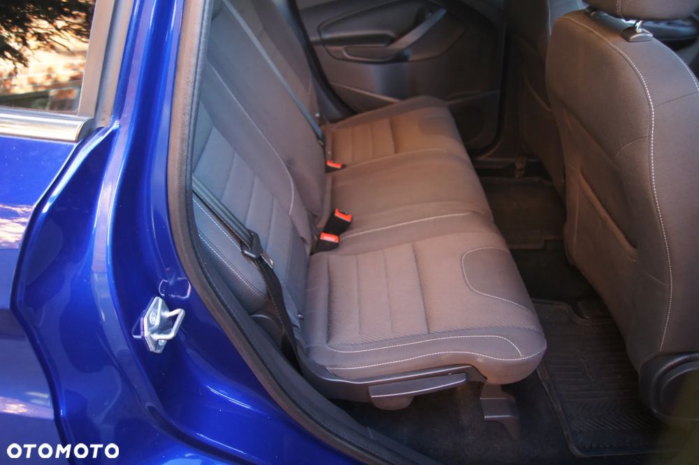 Ford Kuga 1.5 EcoBoost 2x4 Trend - 19