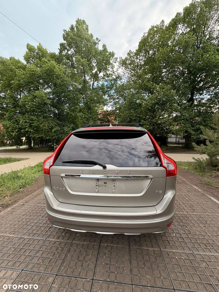 Volvo XC 60 - 23