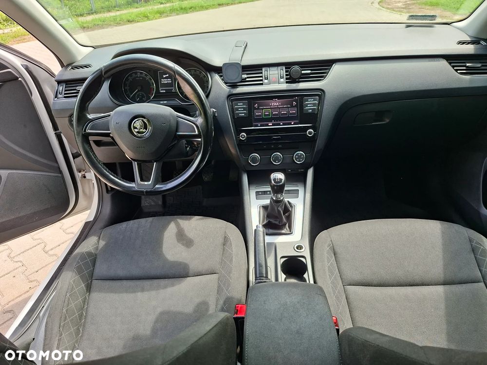 Skoda Octavia 1.6 TDI Ambition - 9