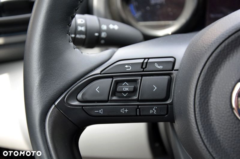 Toyota Yaris - 33