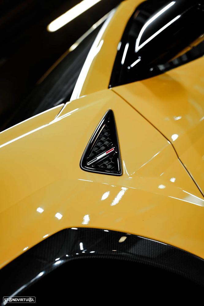 Lamborghini Urus - 13