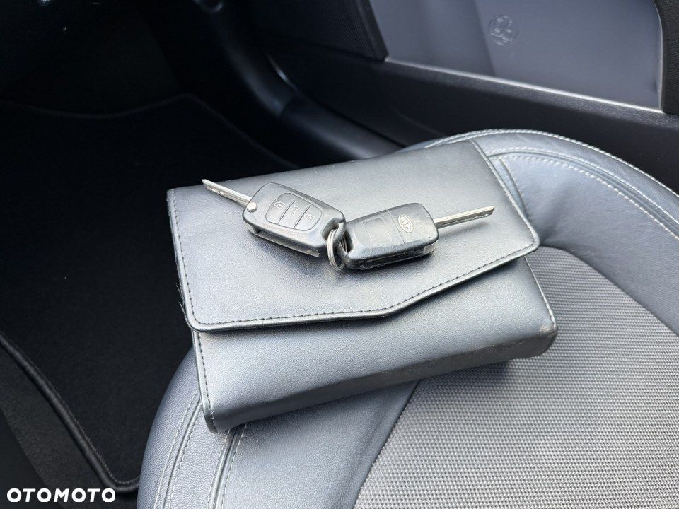 Kia Sportage 1.6 GDI L 2WD - 40