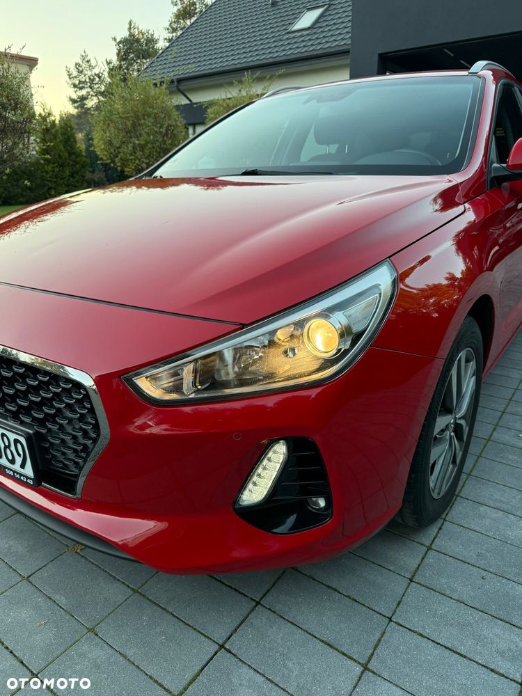 Hyundai i30 Kombi 1.6 CRDI Style - 8