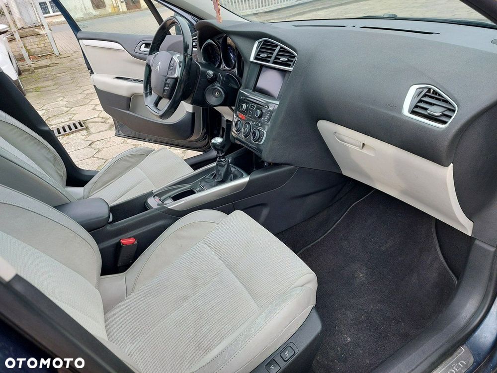 Citroën C4 - 13