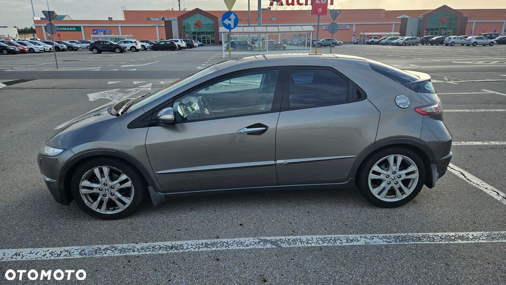 Honda Civic 2.2i-CTDi Executive - 2