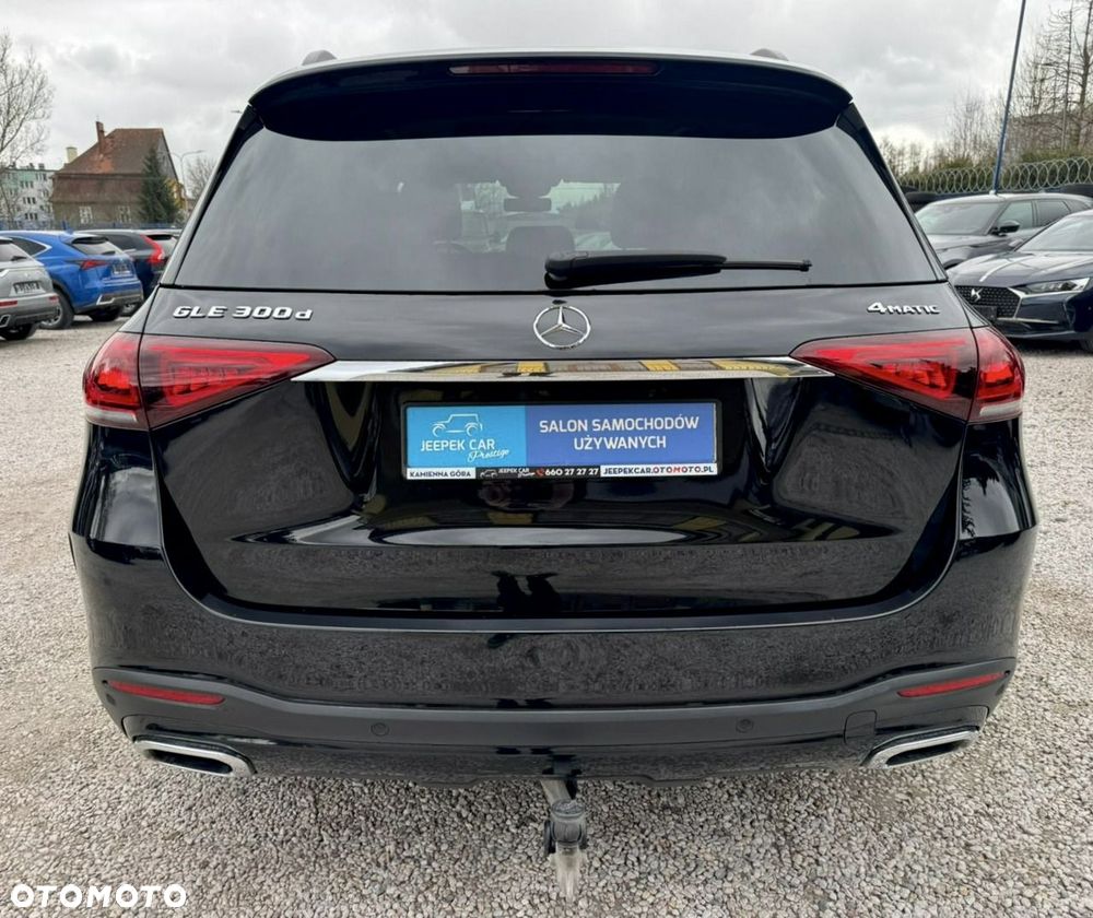 Mercedes-Benz GLE 300 d 4Matic 9G-TRONIC AMG Line - 6