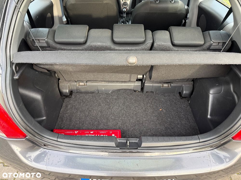 Toyota Yaris 1.33 VVT-i Executive - 12