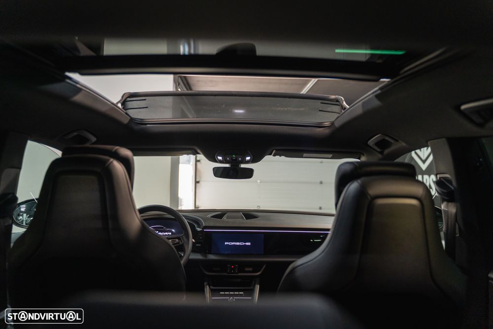 Porsche Macan Electric - 7