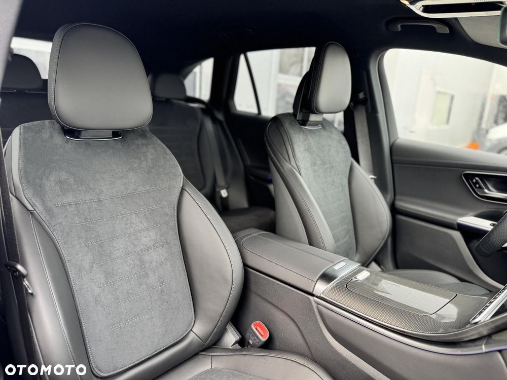 Mercedes-Benz GLC 300 e 4-Matic AMG Line - 10