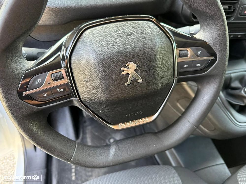 Peugeot Partner  1.5 BlueHDI CX 6 3 LUG - 18