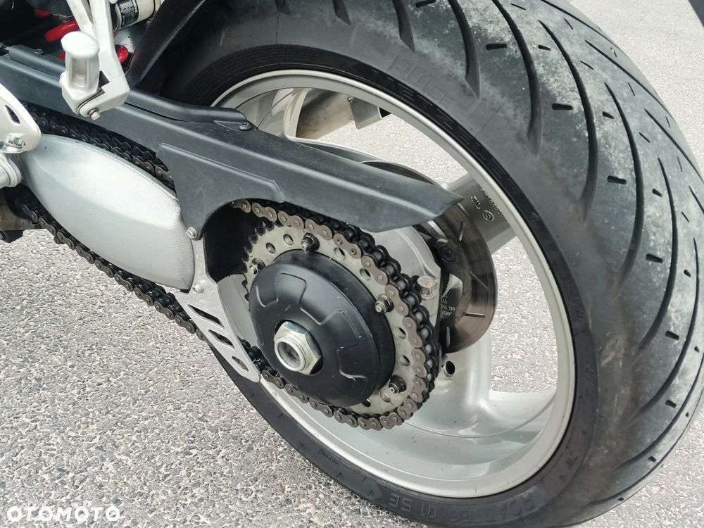 Triumph Speed Triple - 28