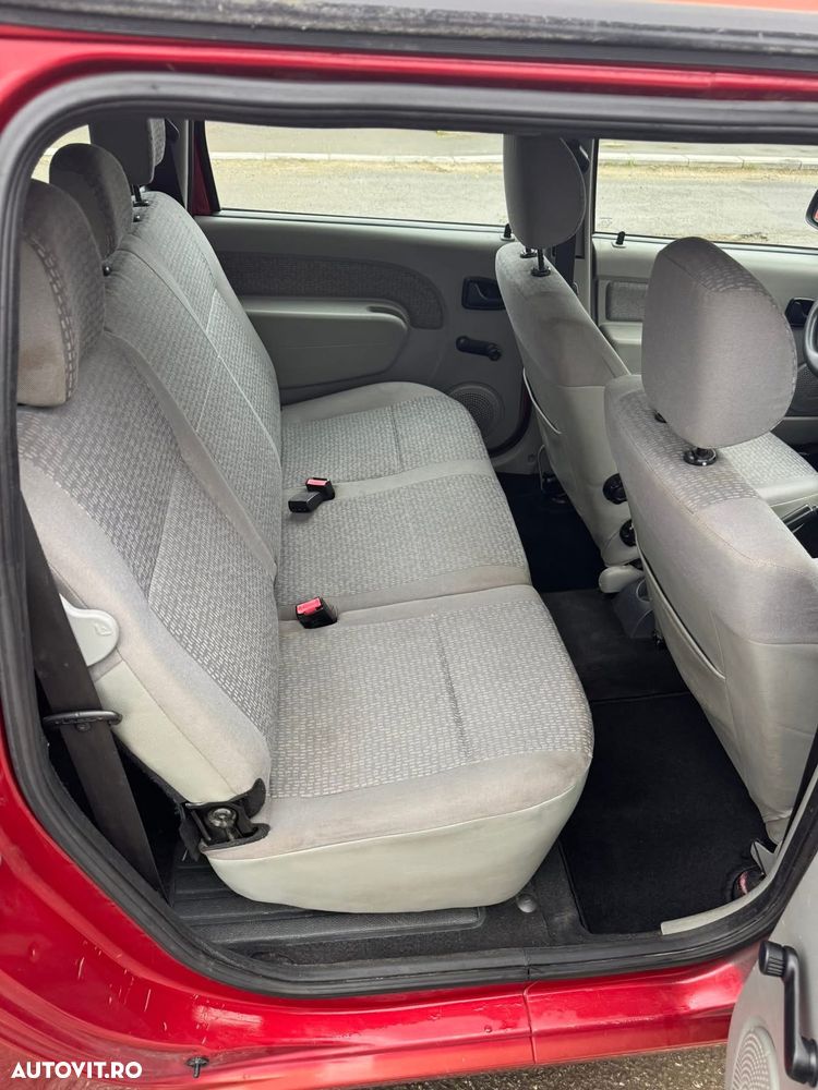 Dacia Logan 1.6 MPI Laureate - 10