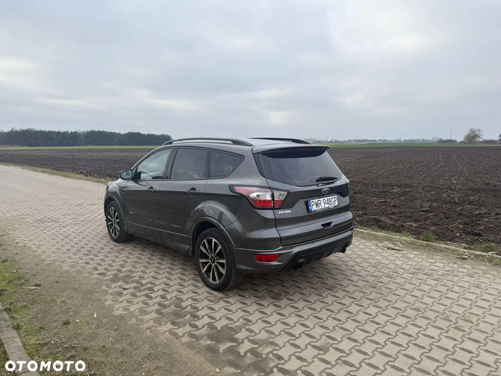 Ford Kuga 2.0 TDCi 4x4 ST-Line - 5