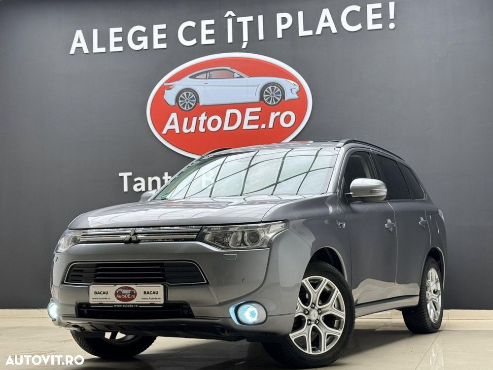 Mitsubishi Outlander - 1