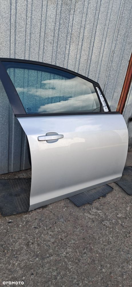 Opel Astra J drzwi przednie prawe kompletne w oryginale kolor Z176