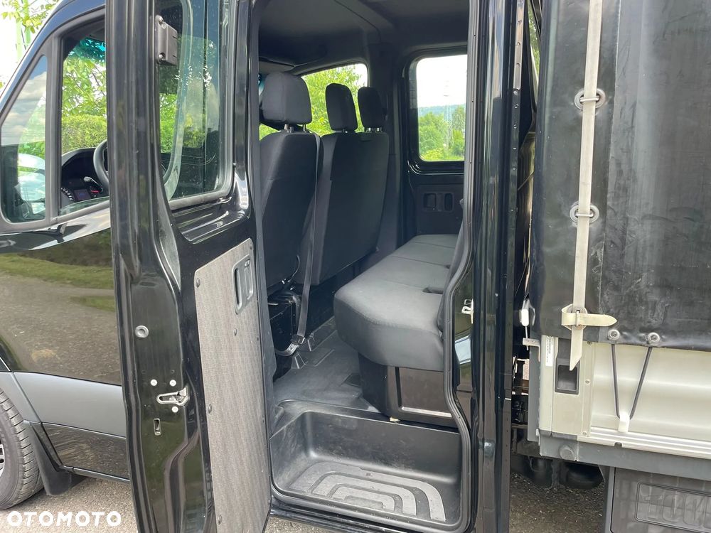 Mercedes-Benz SPRINTER - 10