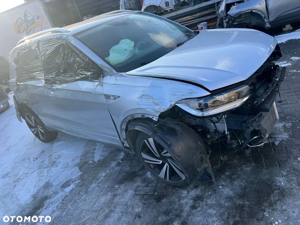 Volkswagen T-Cross - 2