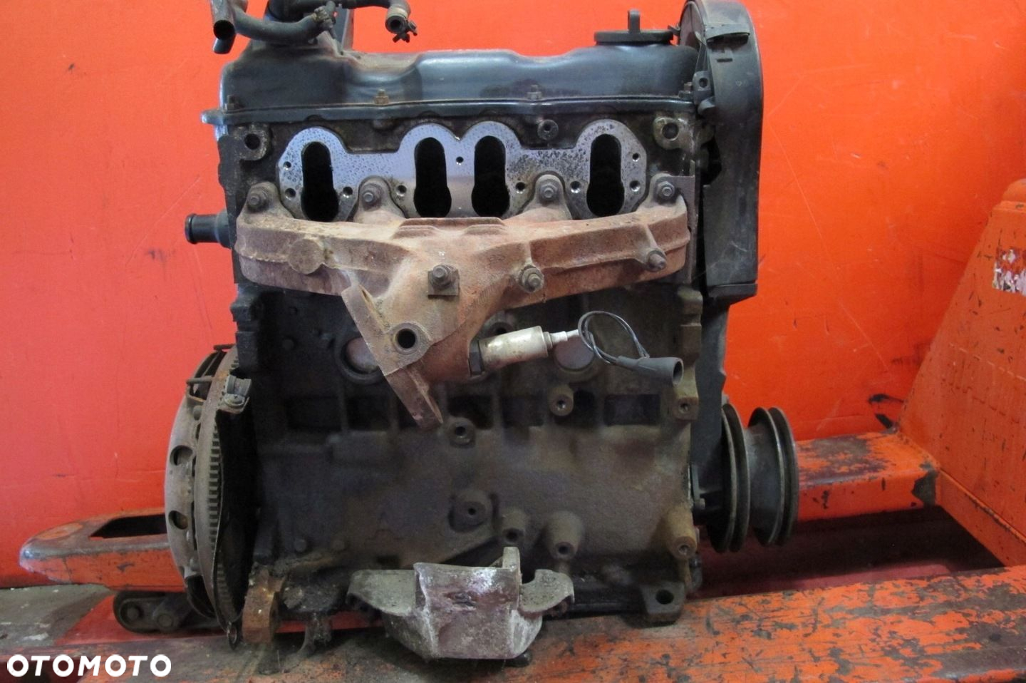 AUDI 80 B3 86-91 1.8 B 90 KM SILNIK JN 183 TYŚ. KM - 6