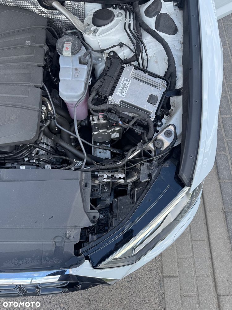 Audi A6 Avant 40 TDI quattro S tronic advanced - 25