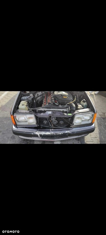 Mercedes-Benz W124 (1984-1993) - 7