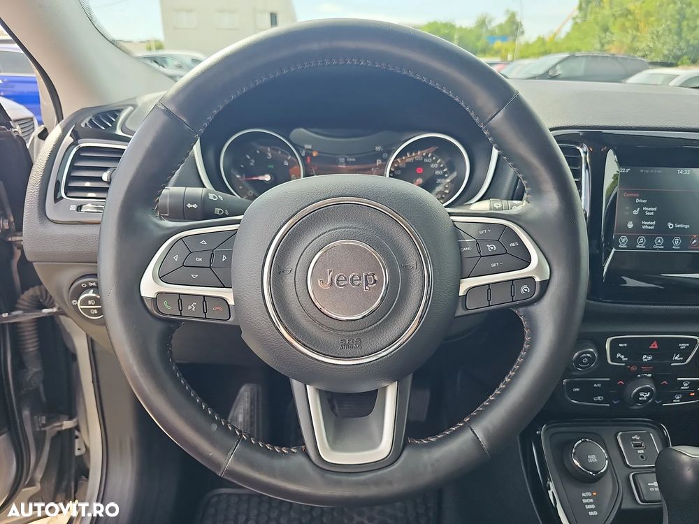 Jeep Compass - 17