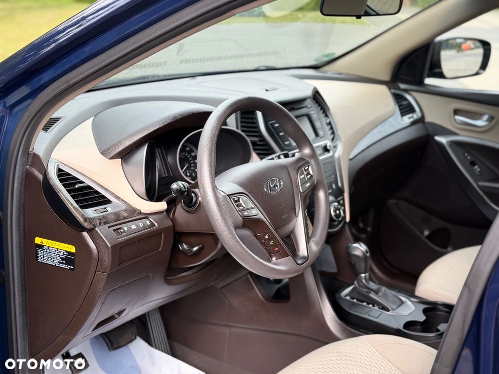 Hyundai Santa Fe 2.4 Sport Utility - 24