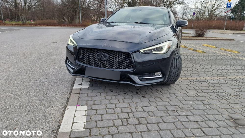 Infiniti Q60 2.0t Coupe Premium Tech - 2