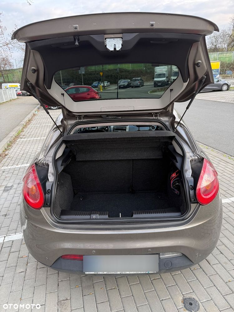 Fiat Bravo 1.9 Multijet Estiva Blue&Me - 6