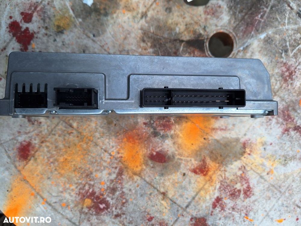 Amplificator Bang&Olufsen Audi A5 cod 8F0 035 223 D sau C - 3