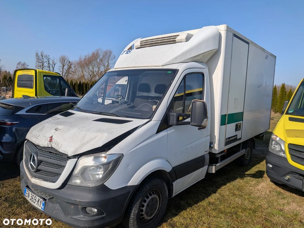Mercedes-Benz Sprinter - 1