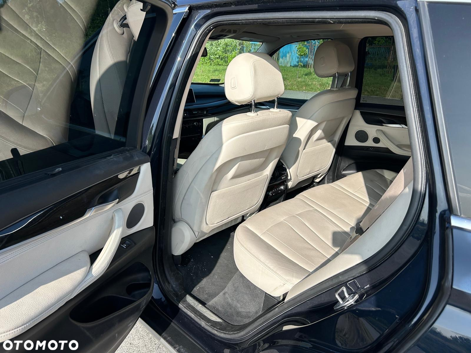 BMW X5 xDrive35i - 22