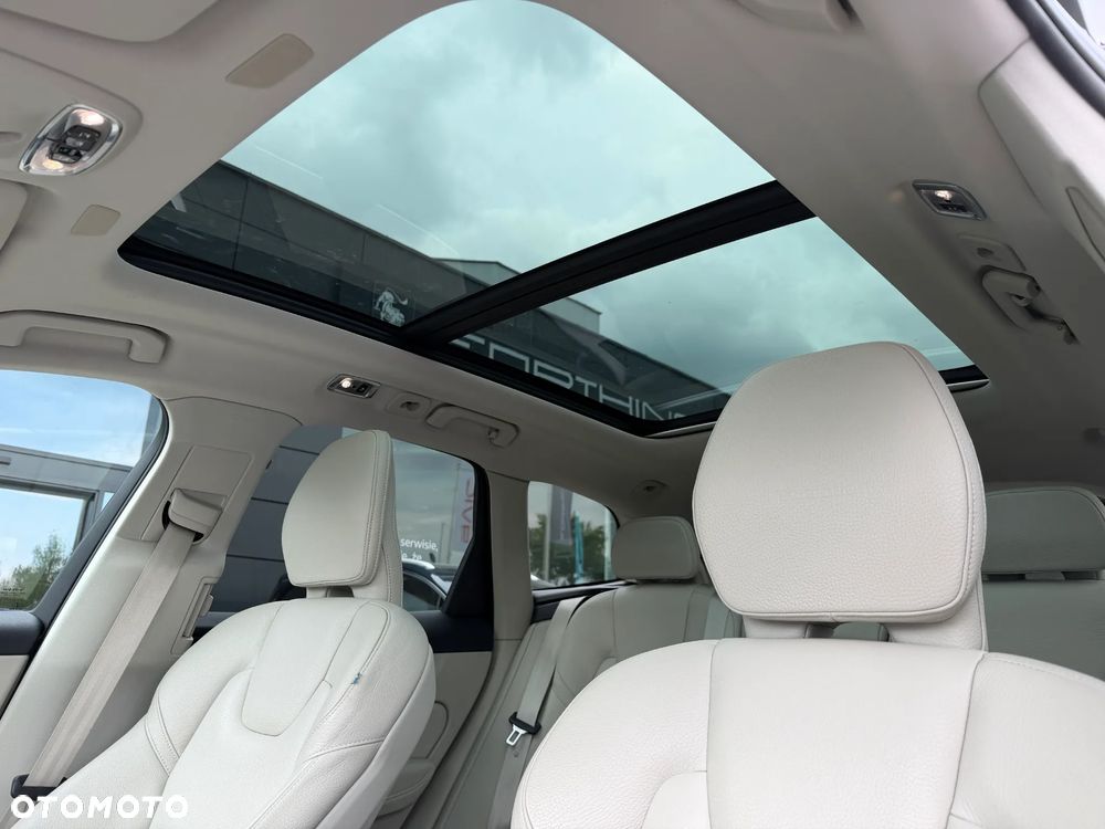 Volvo XC 60 B5 B AWD Inscription - 16