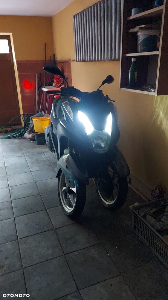 Yamaha Tricity - 11