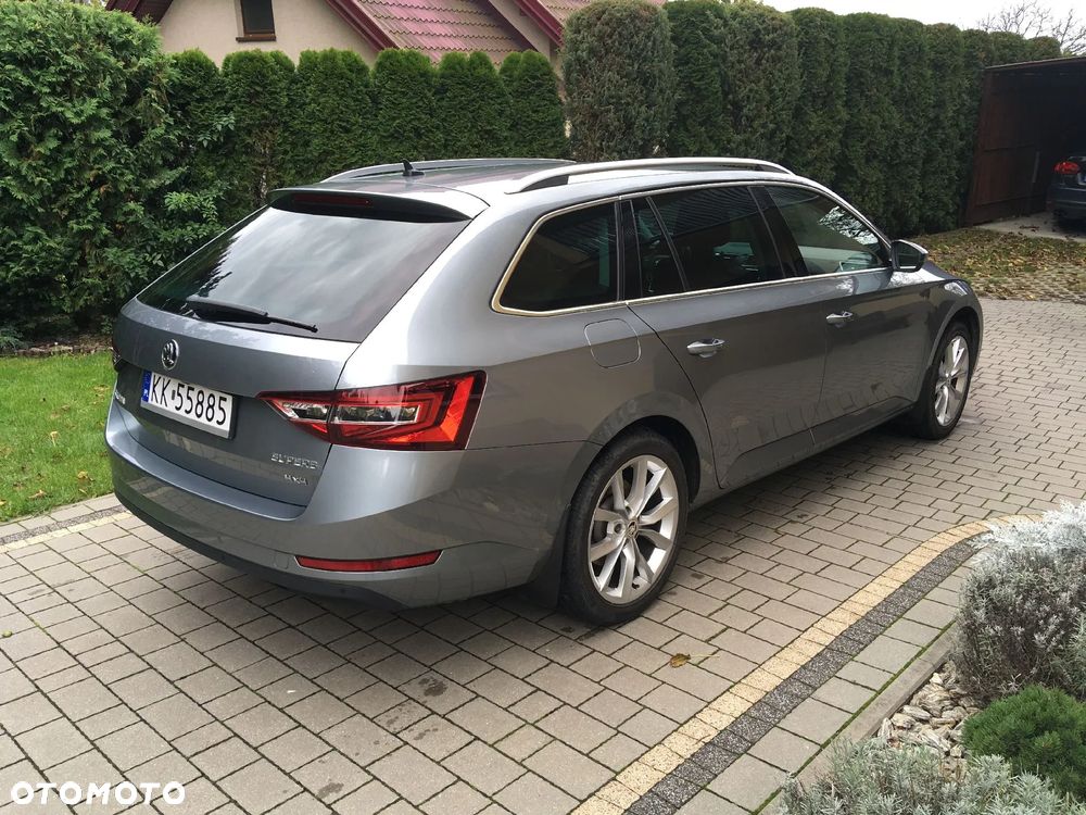 Skoda Superb 1.4 TSI 4x4 ACT Ambition - 2