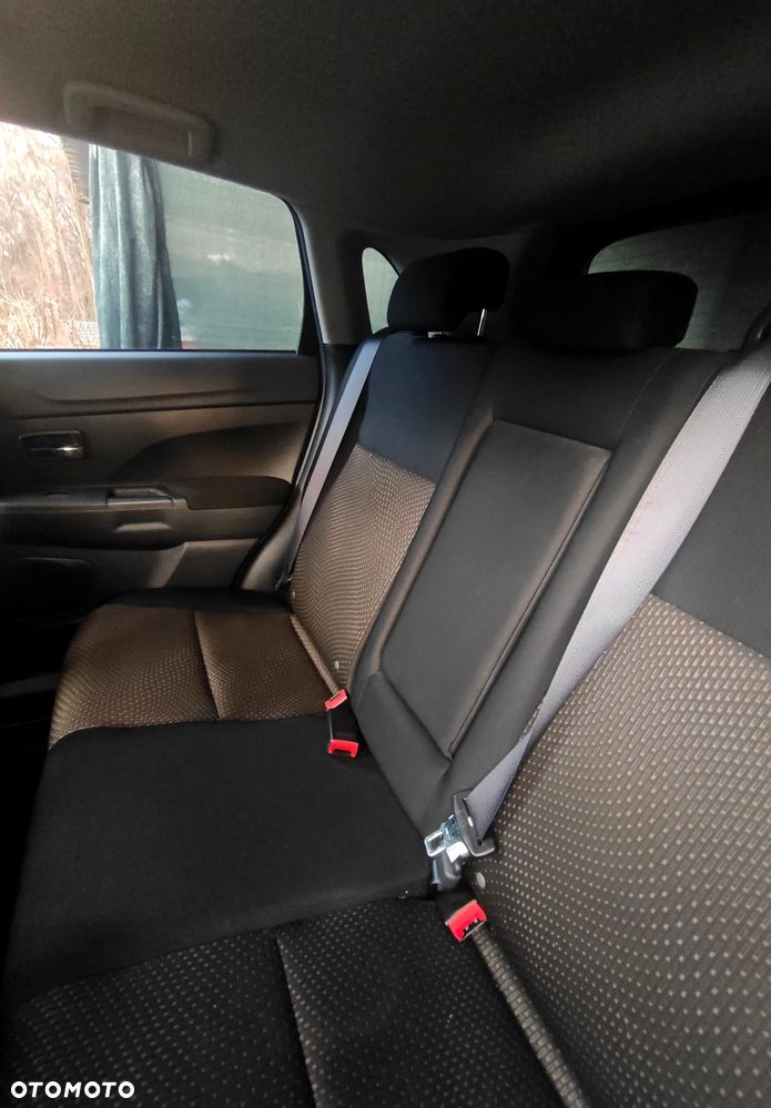 Mitsubishi ASX 1.6 Invite - 9