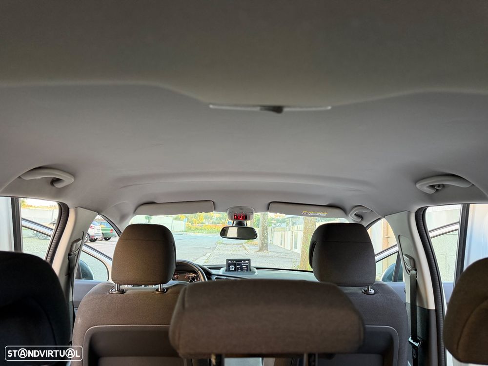 Peugeot 3008 1.6 HDi Style - 21