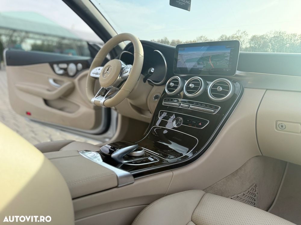 Mercedes-Benz C 300 Cabrio 9G-TRONIC AMG Line - 17