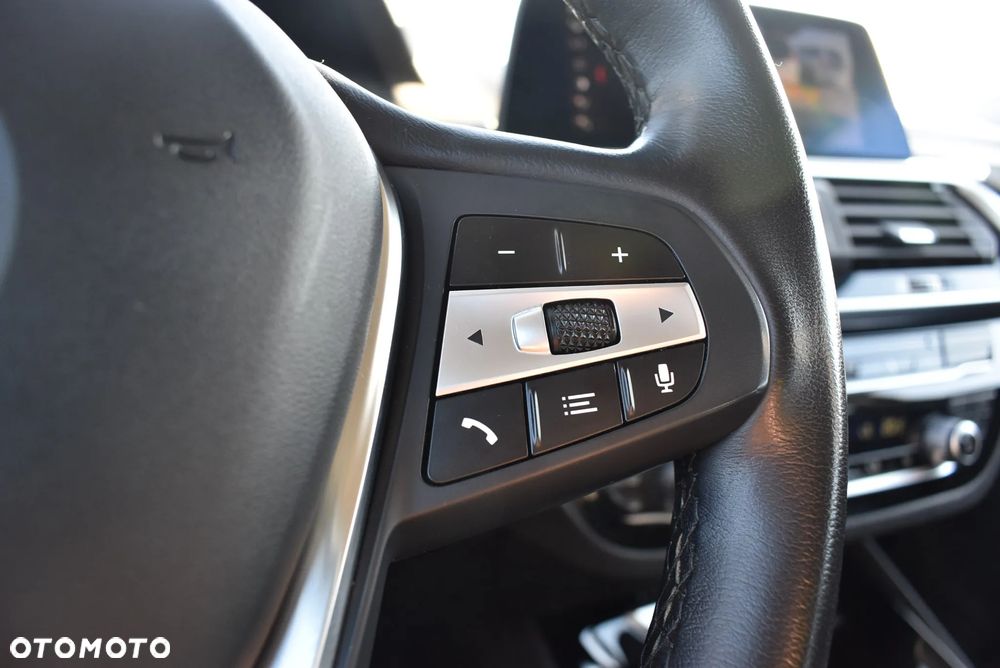 BMW X3 xDrive20d MHEV xLine - 28