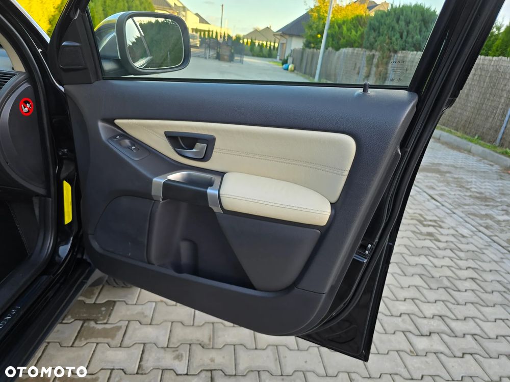 Volvo XC 90 - 26