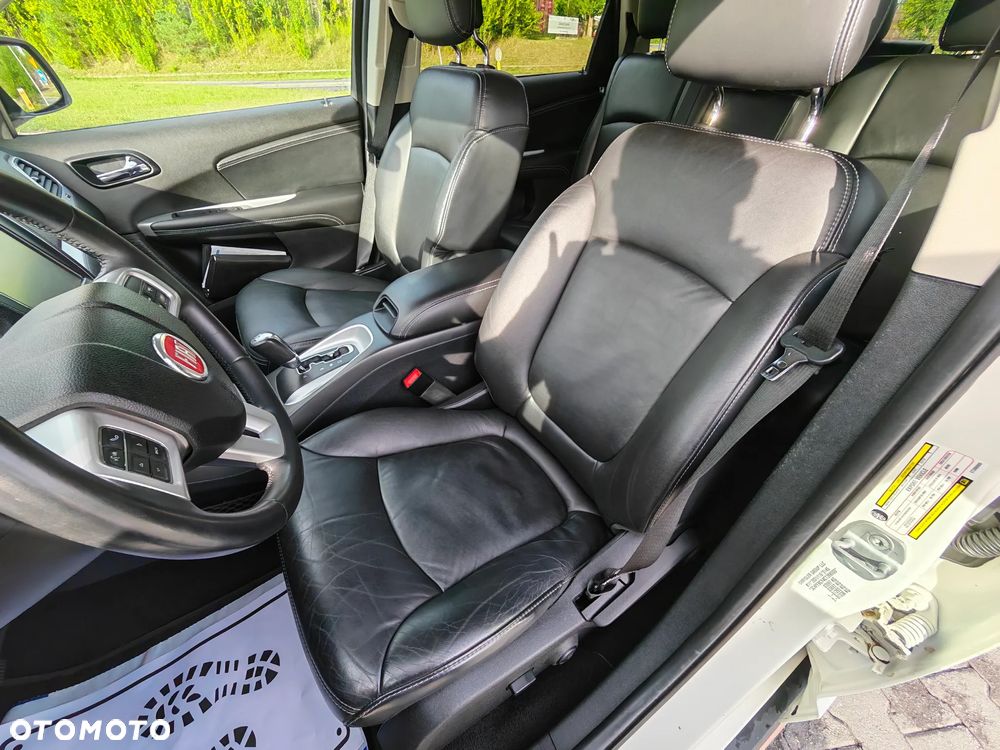 Fiat Freemont 2.0 Multijet Lounge AWD - 26