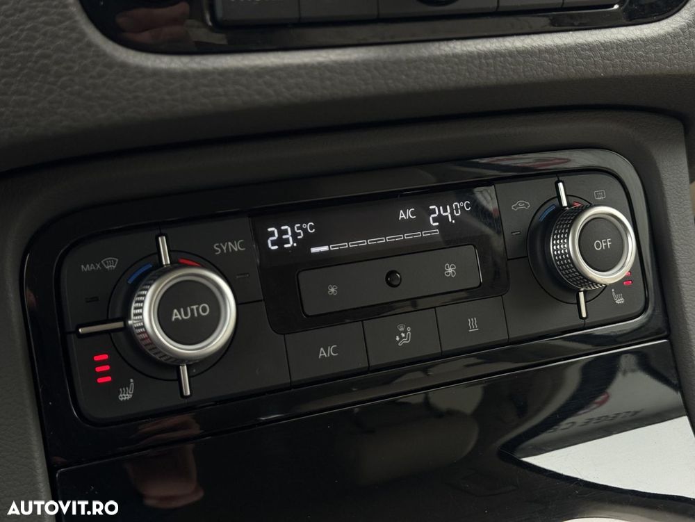 Volkswagen Touareg - 12